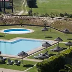 Axis Ofir 4*