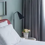 Axis Ofir Hotell 4*