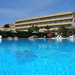 Axis Ofir 4*