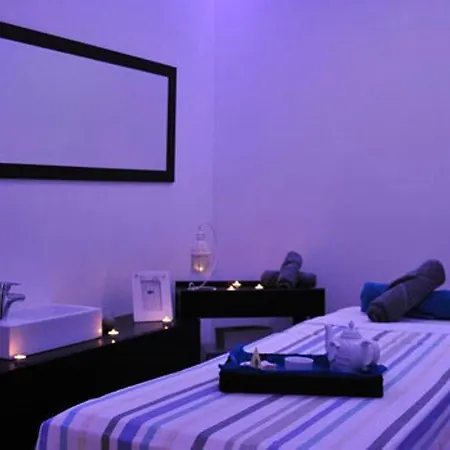 Axis Ofir Szálloda 4*